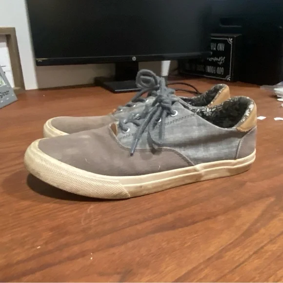 Crevo | Shoes | Crevo Casual Shoes | Poshmark